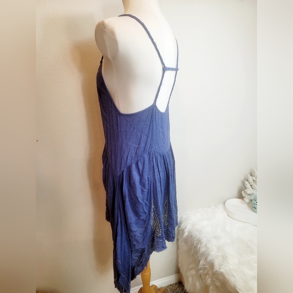 FREE PEOPLE MEADOW MEDALLION SLIP HANDKERCHIEF BLUE & SILVER EMBROIDERY BOHEMIAN - Picture 7 of 14